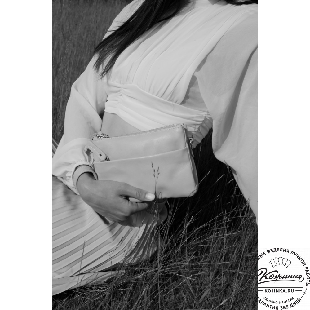 Женская кожаная сумка "Хельга" (хаки гладкая кожа)